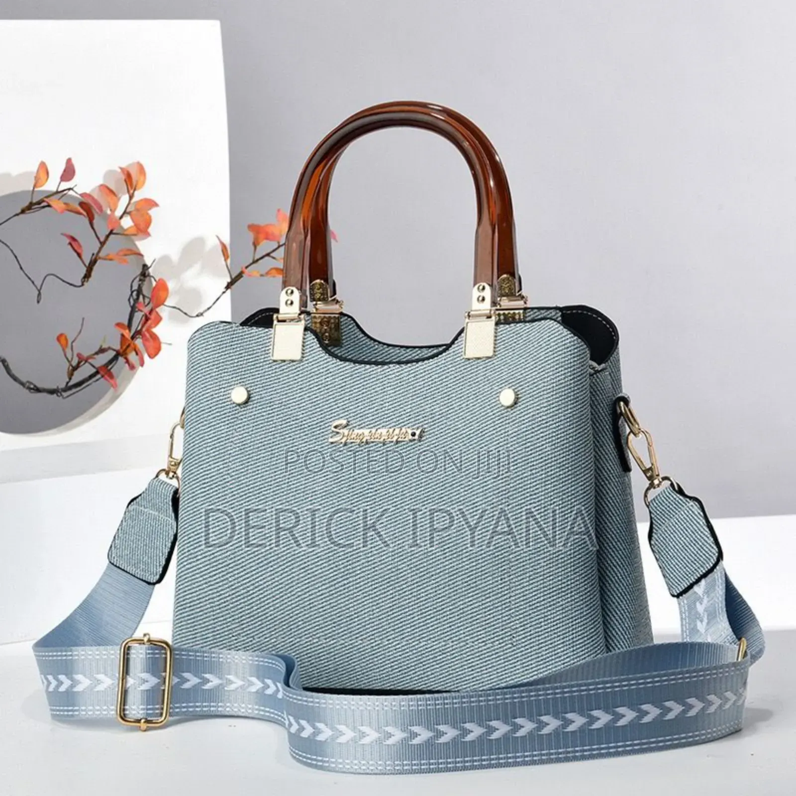 Medium Handbag