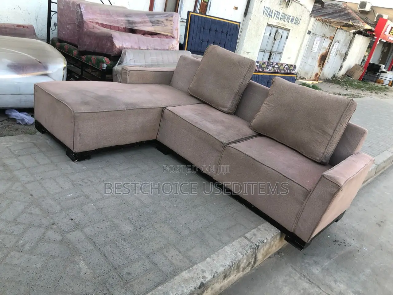Sofa Set Ya Watu Sita Used as New