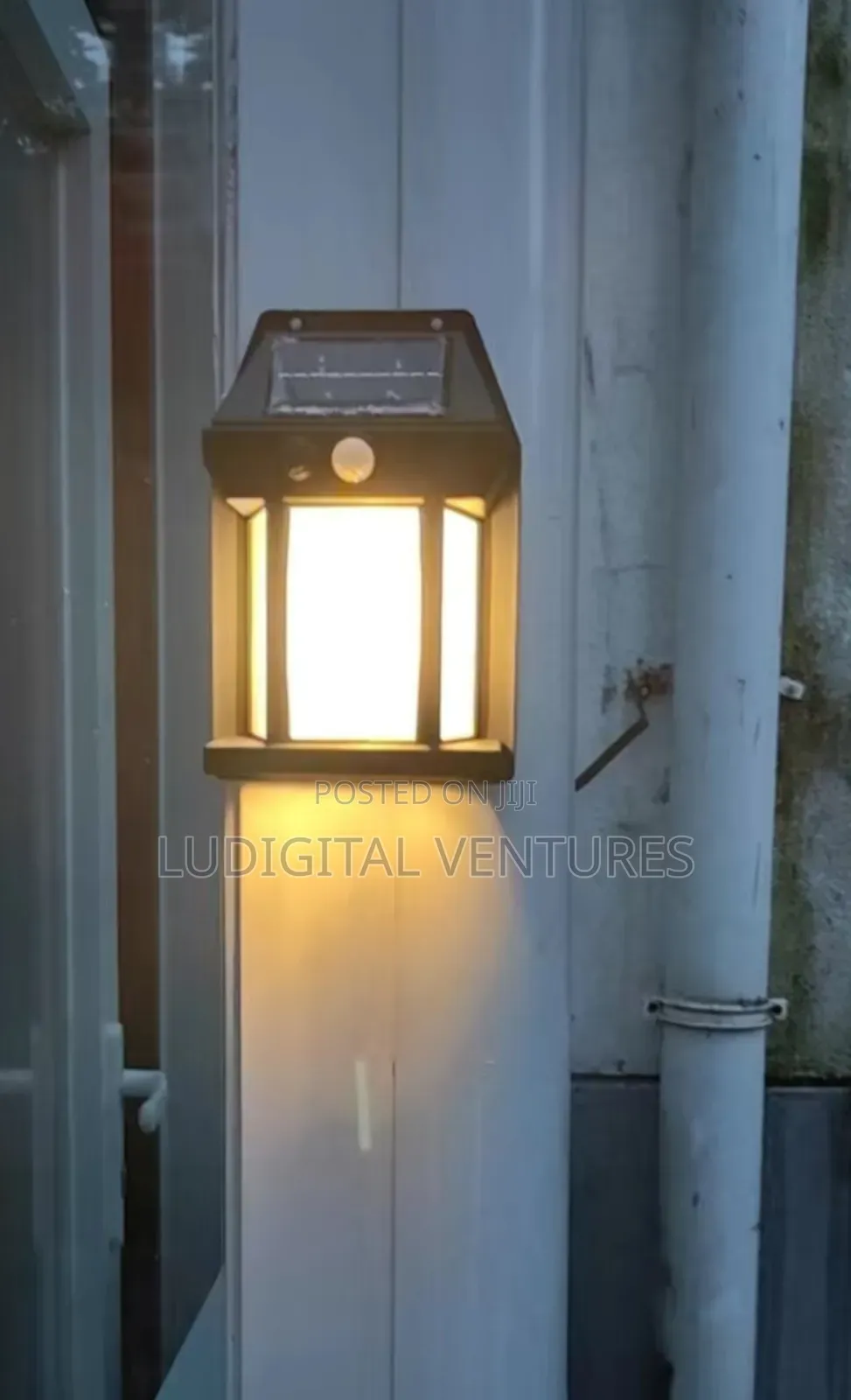 Taa Za Ukutani Za Sola /Outdoor Solar Light