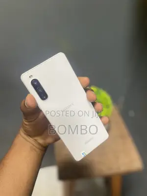 Sony Xperia 10 II 64 GB White