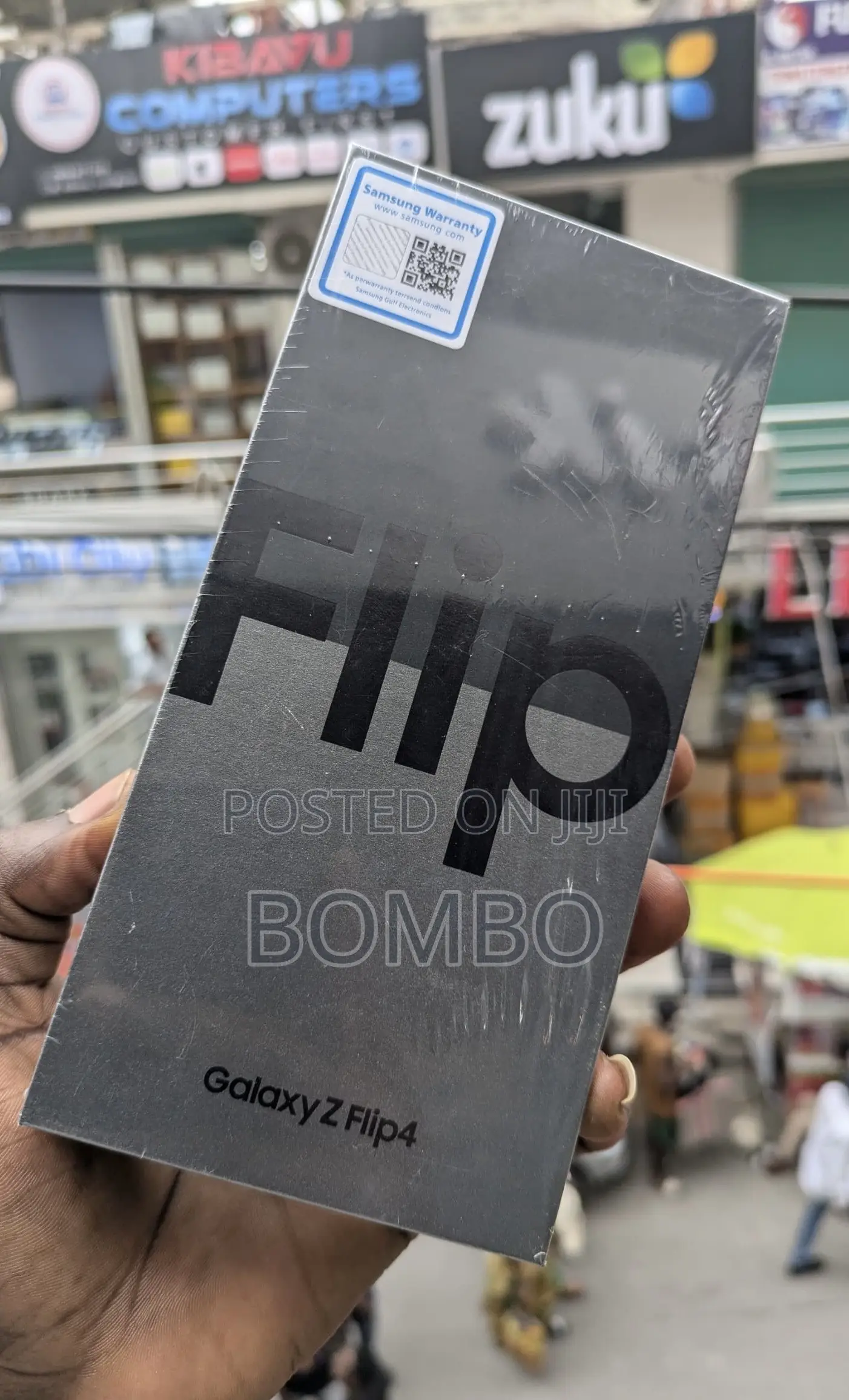 New Samsung Galaxy Z Flip4 128 GB Black