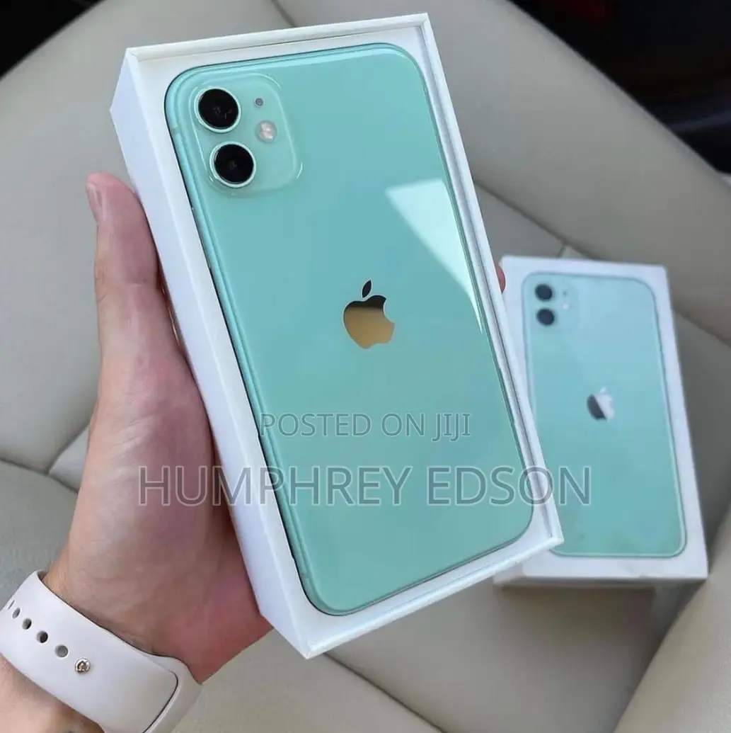 New Apple iPhone 11 128 GB Green