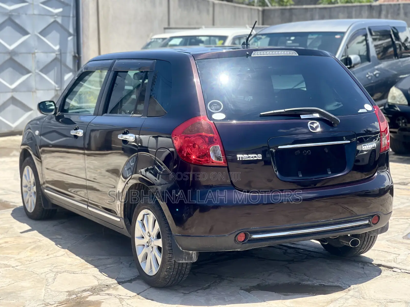 Mazda Verisa 2006 Purple