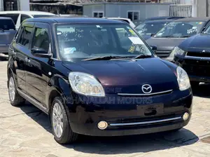 Mazda Verisa 2006 Purple
