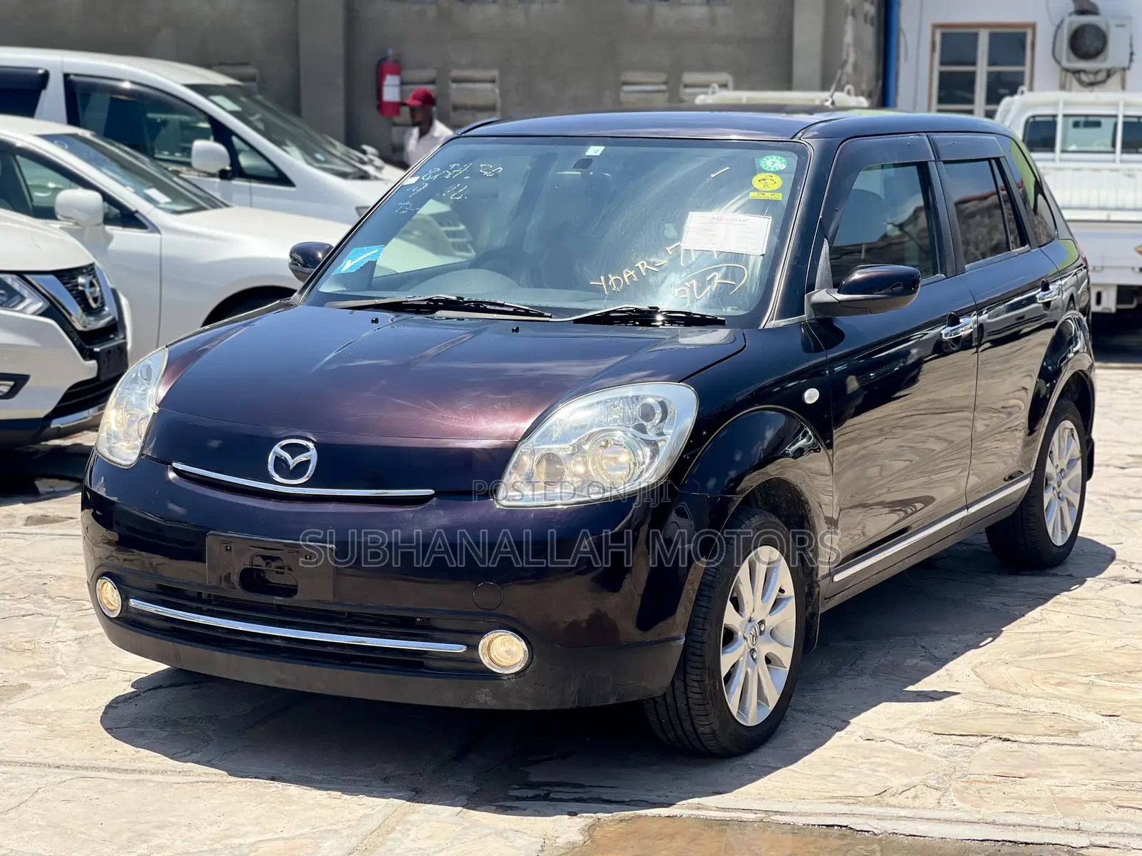 Mazda Verisa 2006 Purple