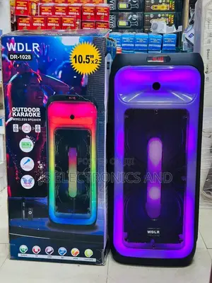 Spika Za Matangazo Ina Maiki Moja Pia Ina Bluetooth Speaker