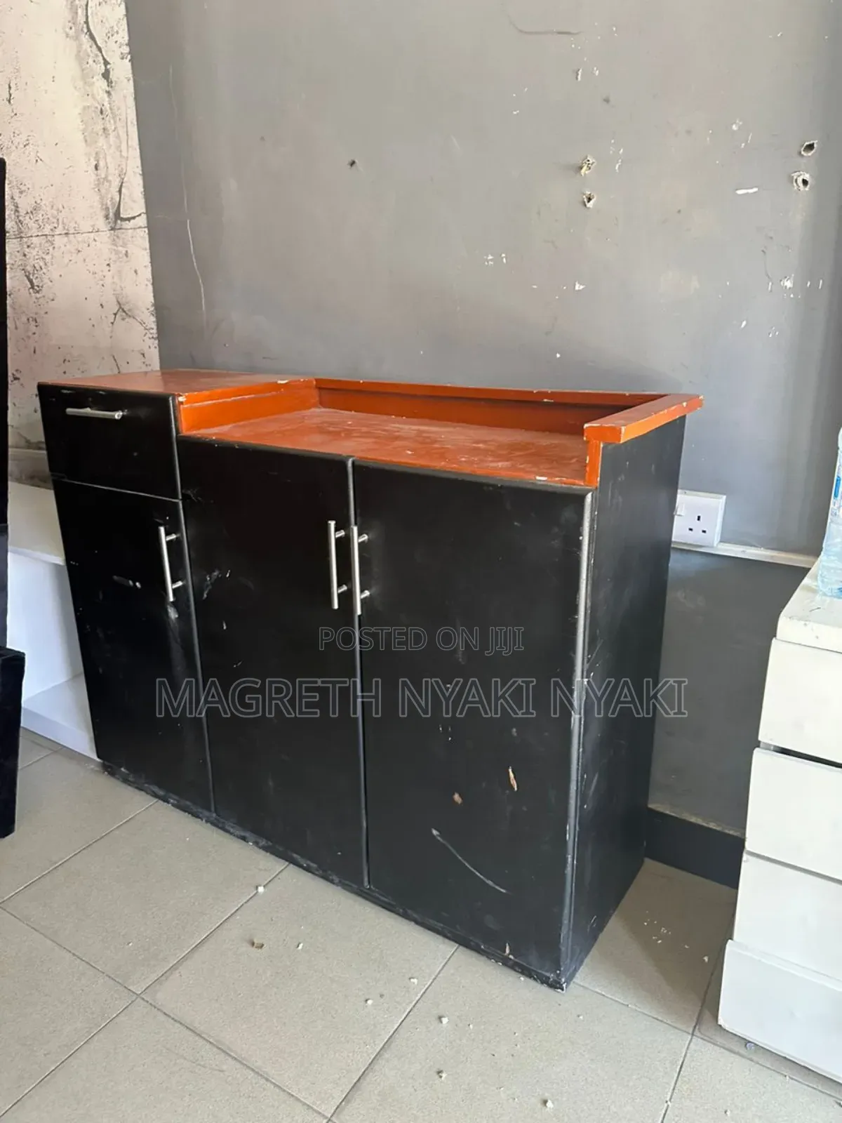 Nauza Kitchen Cabin Milango