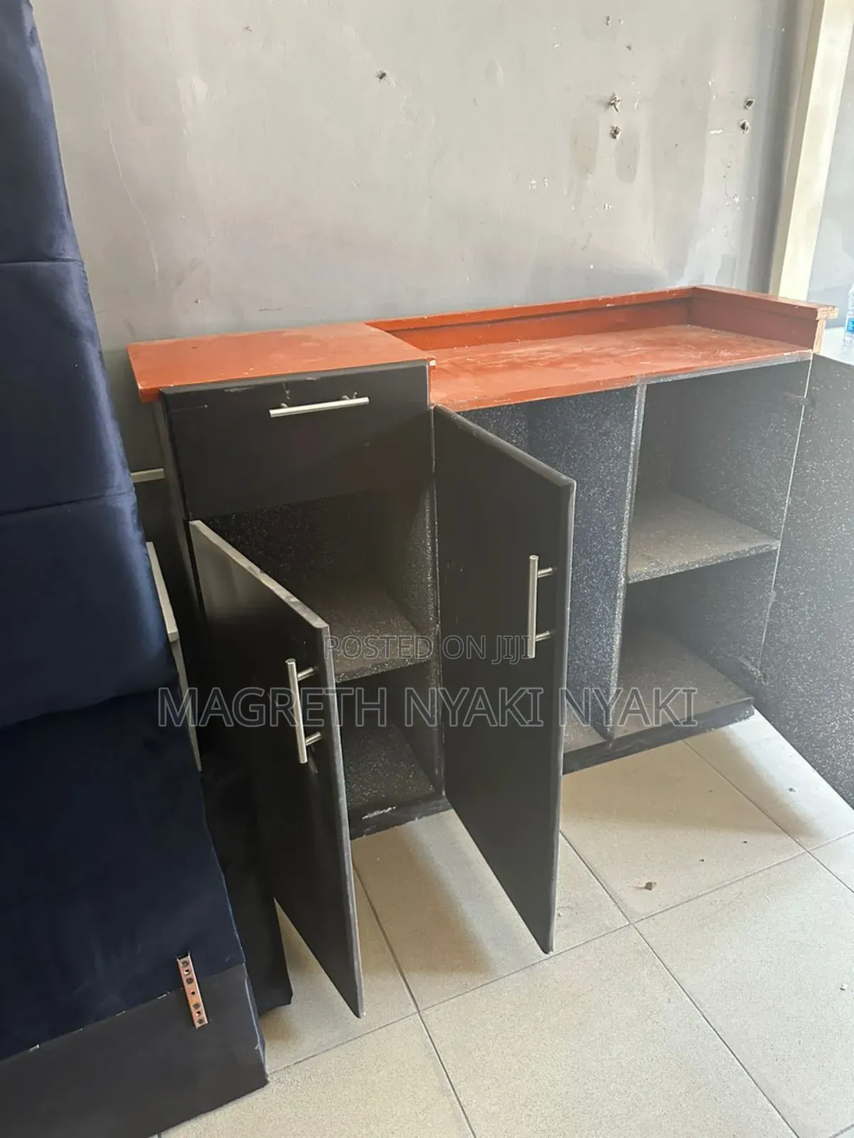 Nauza Kitchen Cabin Milango