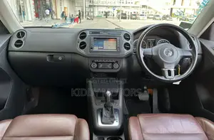 Volkswagen Tiguan 2012 Black