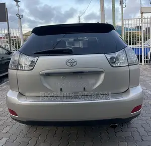 Toyota Harrier 2.4 2005 Gold