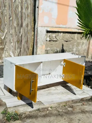 Show Case Used