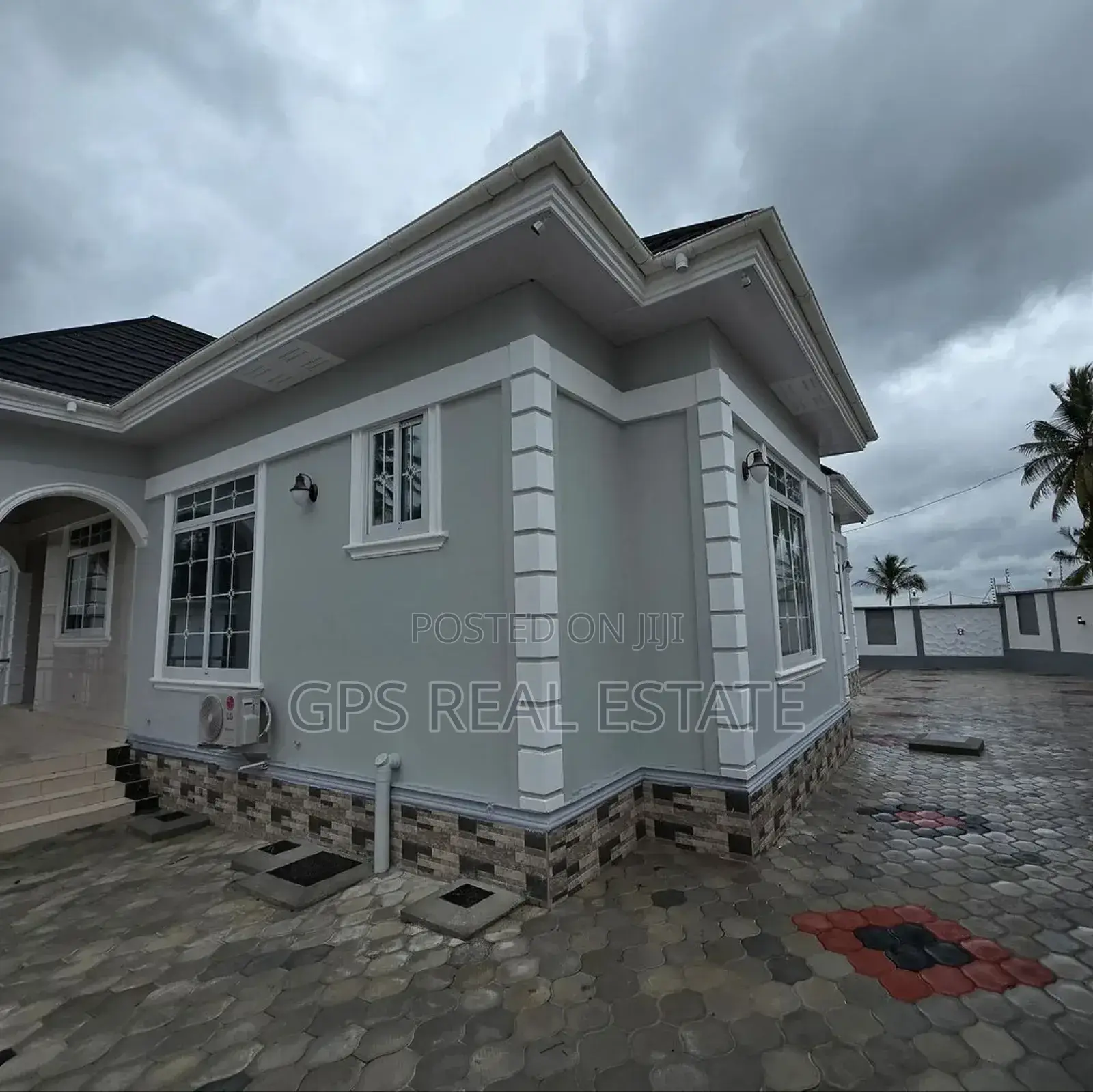 4bdrm House in Goba Makongo Road, Kinondoni for sale