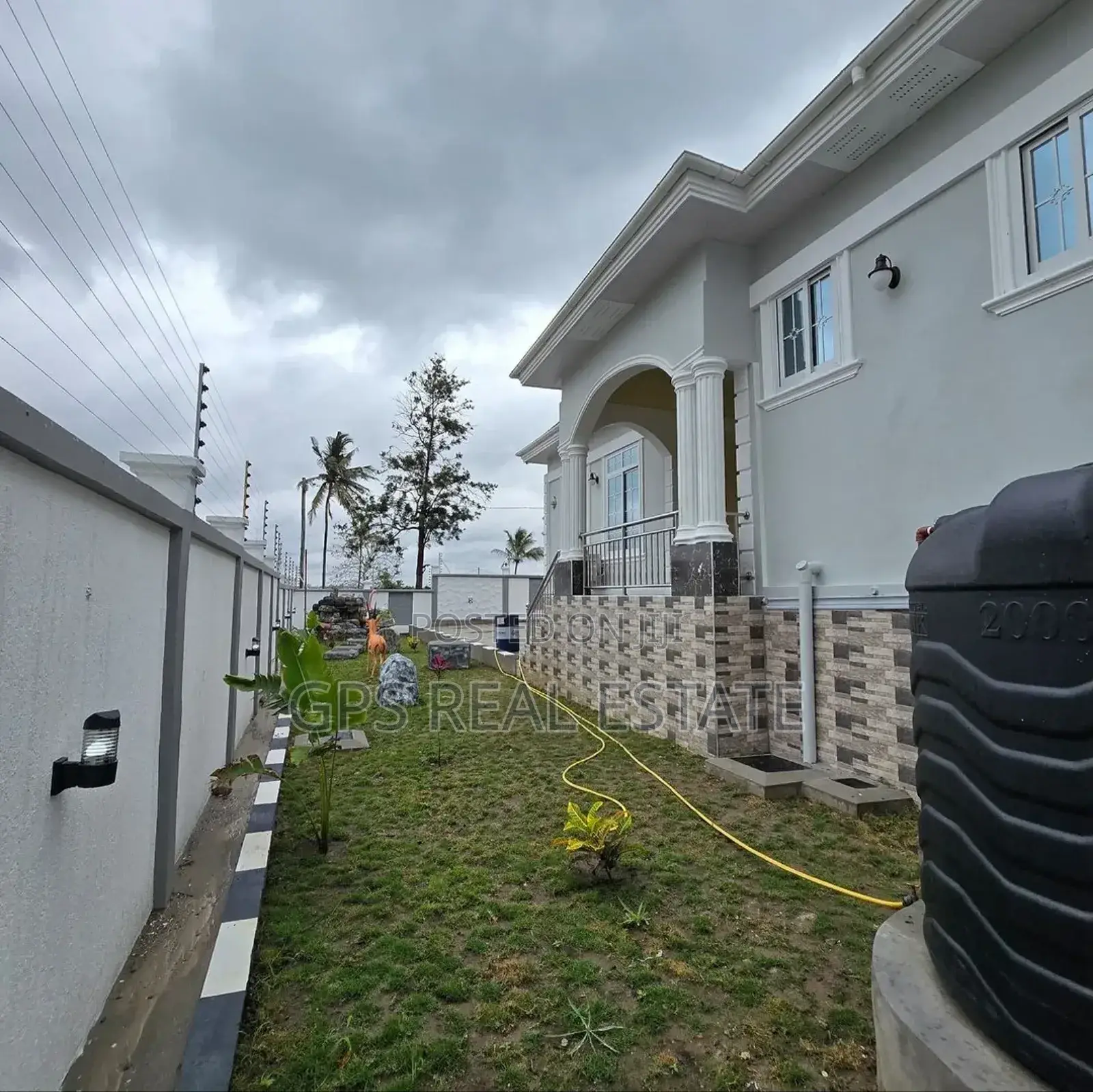 4bdrm House in Goba Makongo Road, Kinondoni for sale
