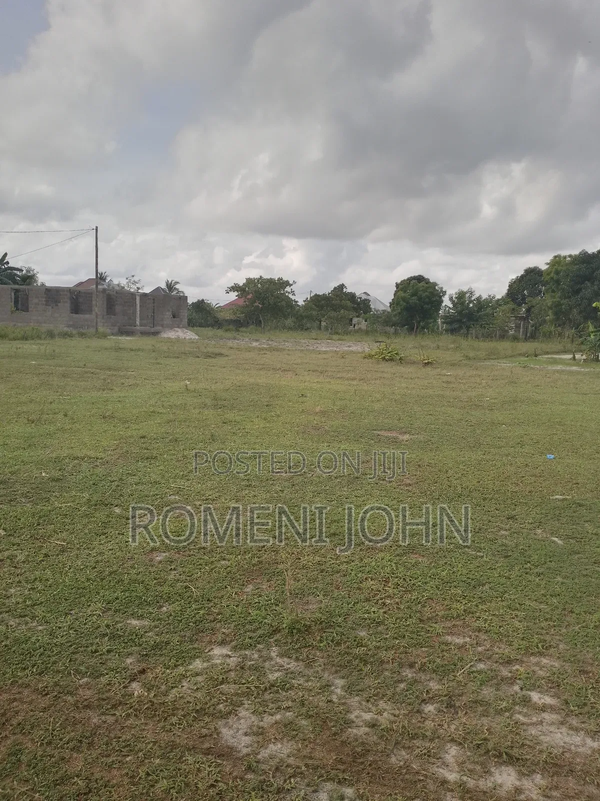 Eneo Sqmita 400 Linauzwa Milioni 6.5 Bombambili Njia Nne.