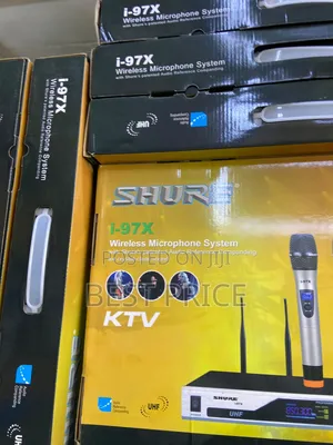 Shure 2 Wireless Microphone System -i97x
