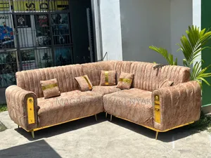 Sofa Set Mwenye Ela Yake Achukue