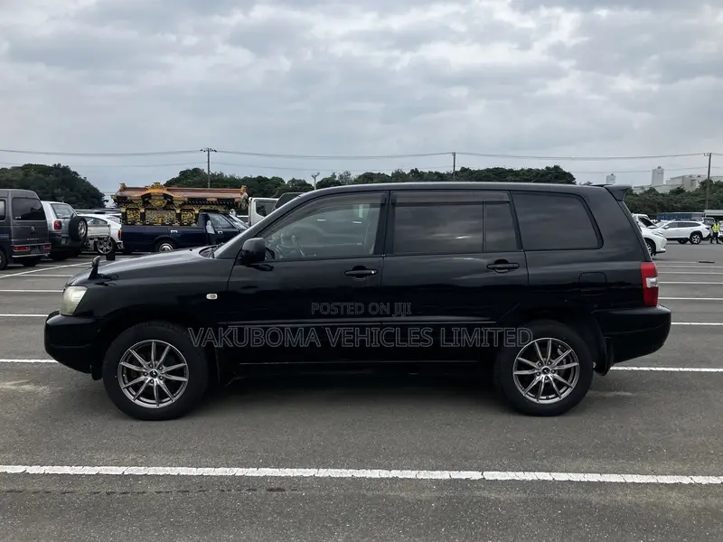 Toyota Kluger 2005 Black
