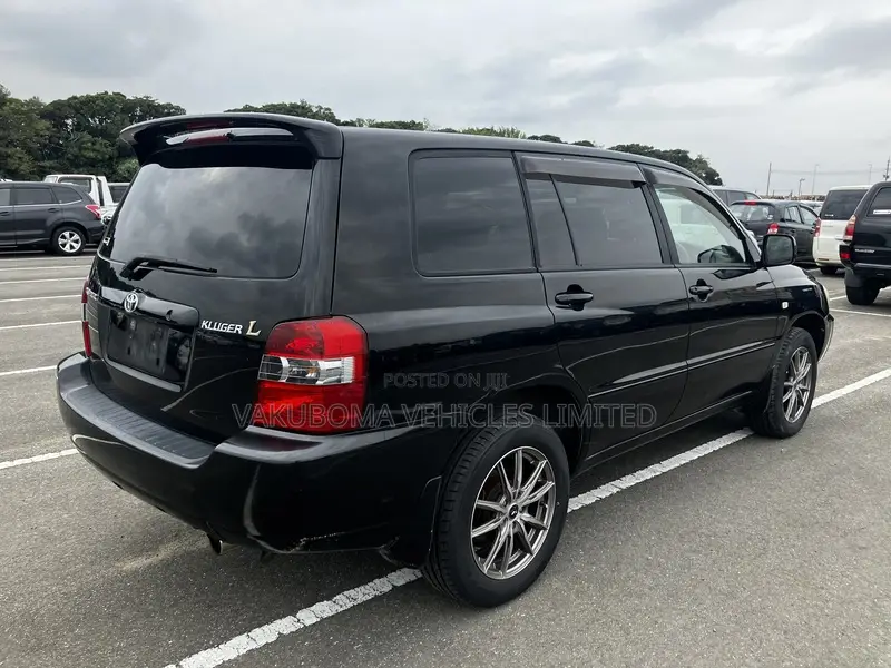 Toyota Kluger 2005 Black