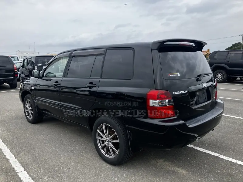 Toyota Kluger 2005 Black
