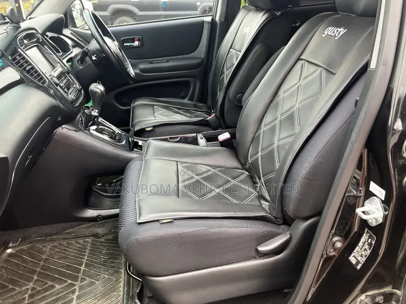 Toyota Kluger 2005 Black