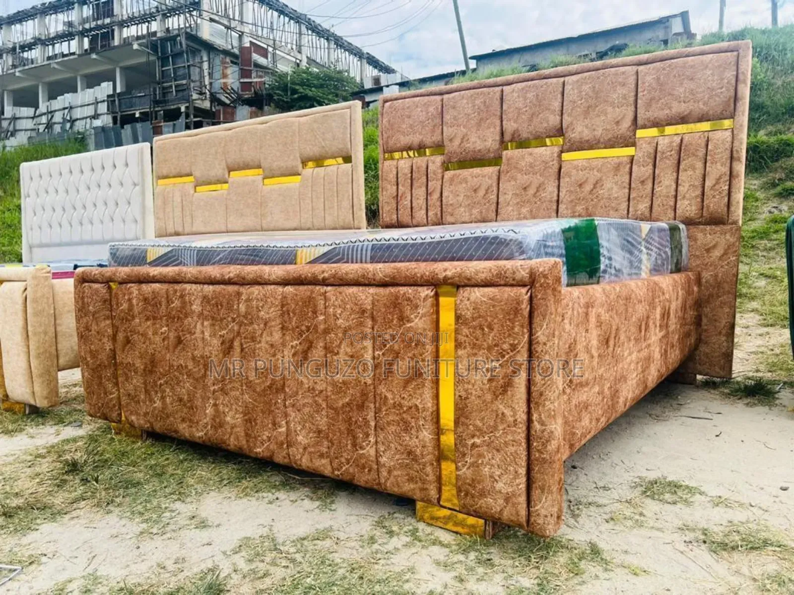 Bed Sofa Imara Sana