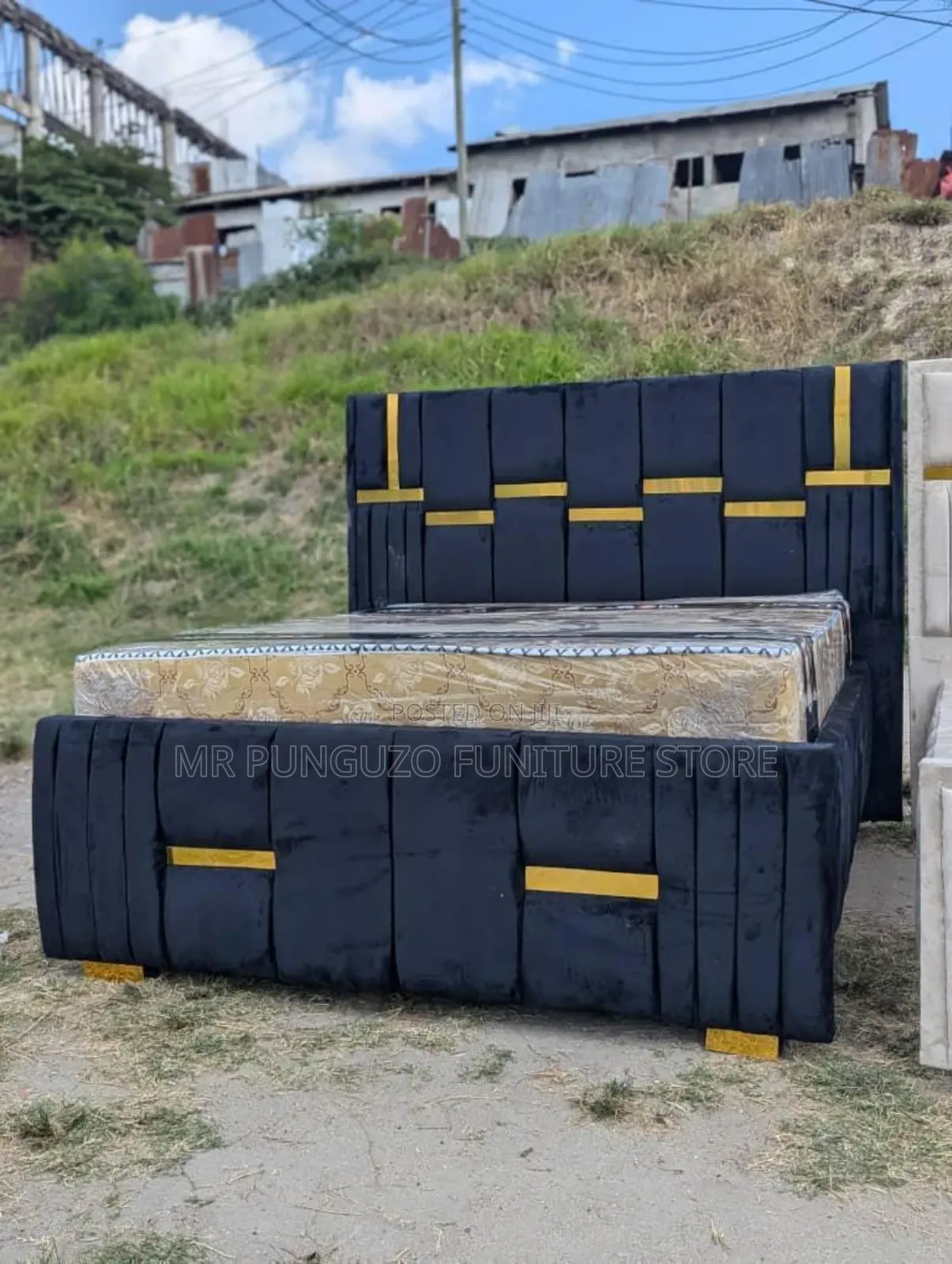 Bed Sofa Imara Sana