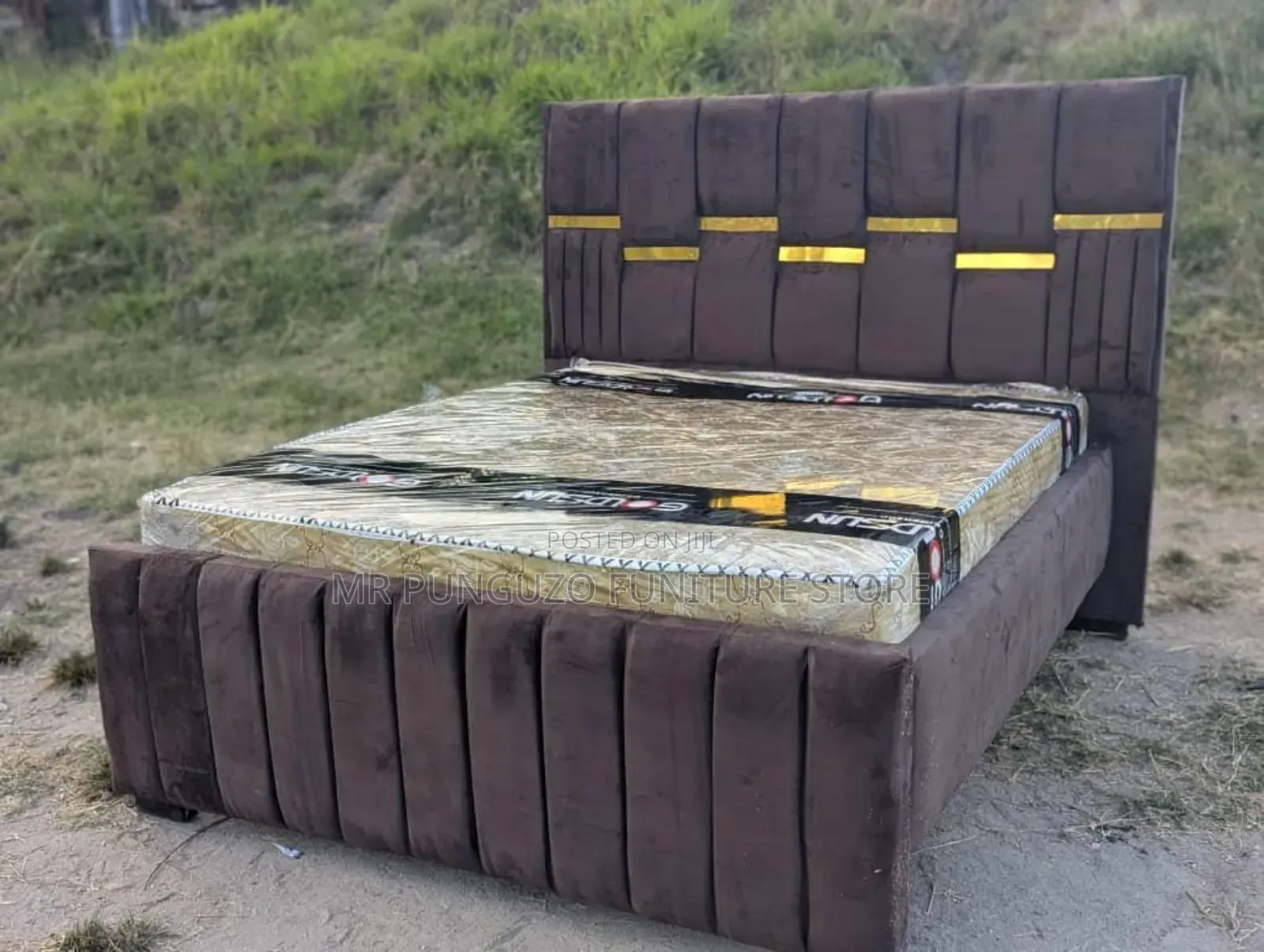 Bed Sofa Imara Sana