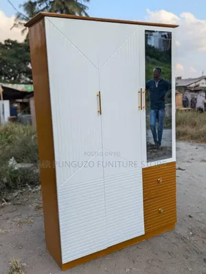 Kabati Milango Mitatu