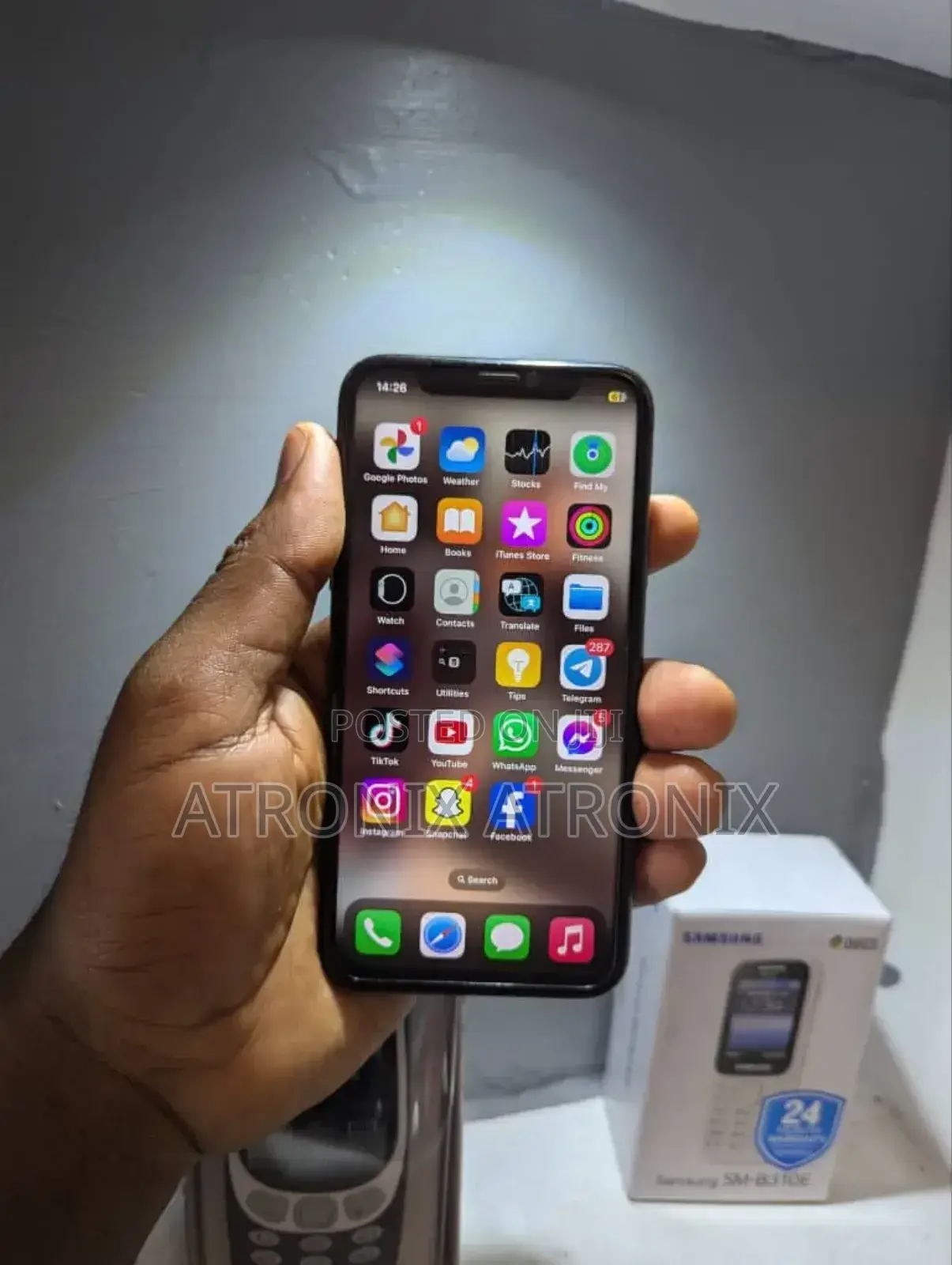 Apple iPhone X 256 GB Black