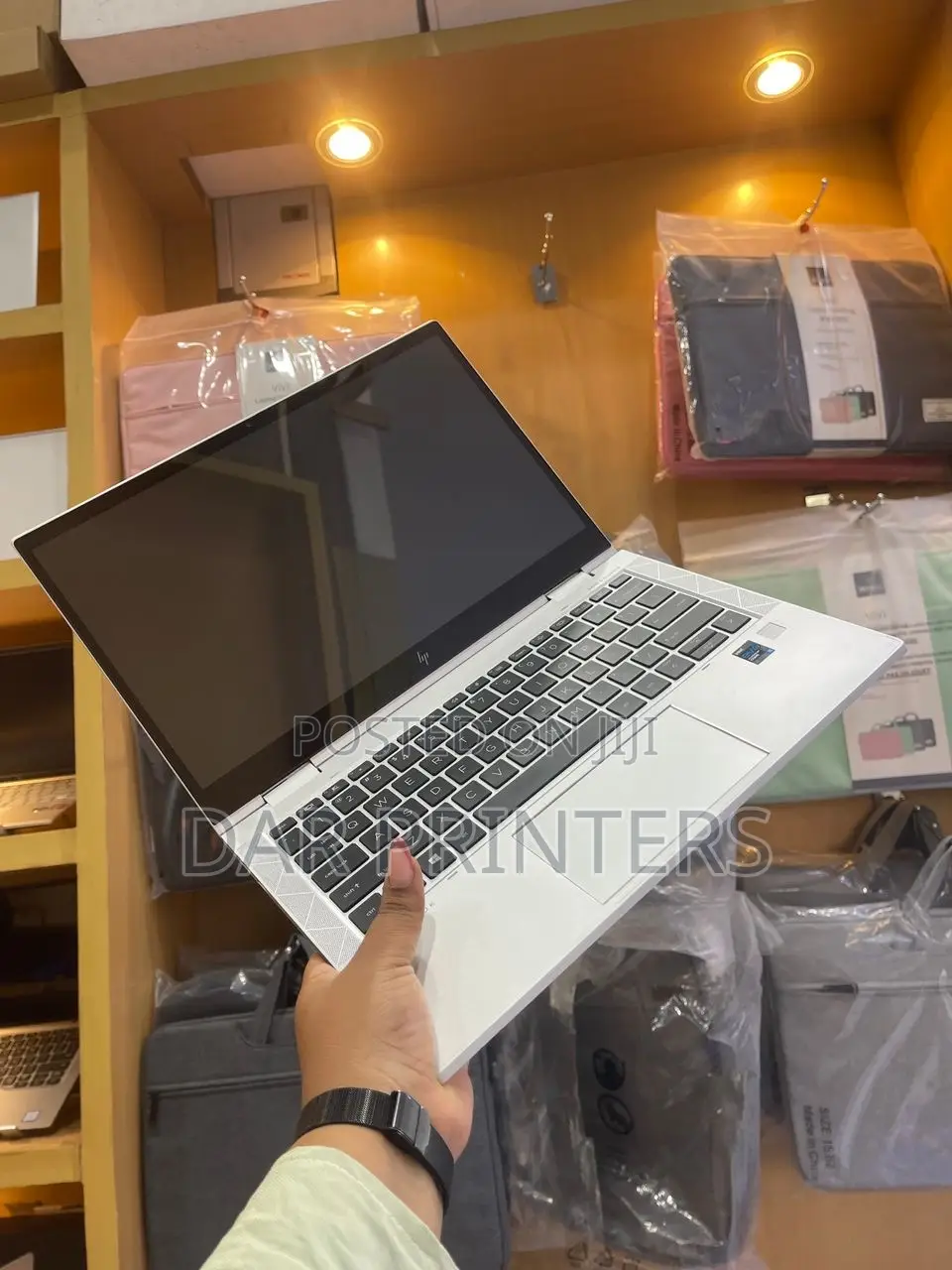 Laptop HP EliteBook 830 G8 16GB Intel Core I5 SSD 256GB