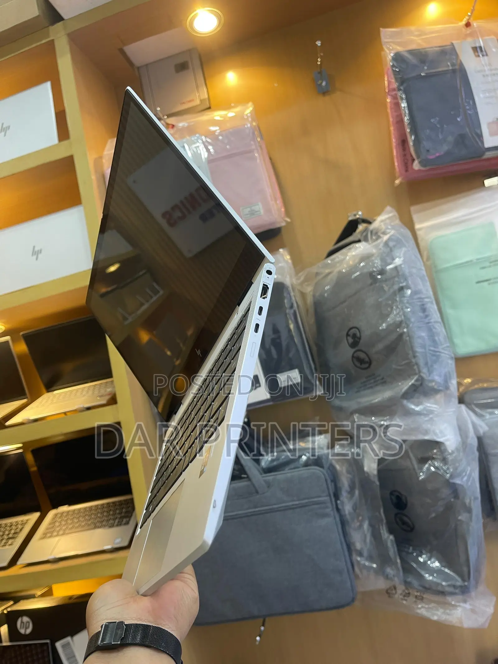 Laptop HP EliteBook 830 G8 16GB Intel Core I5 SSD 256GB