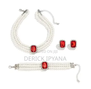 Pearls Fashion (Cheni,Bracelet,Herein)