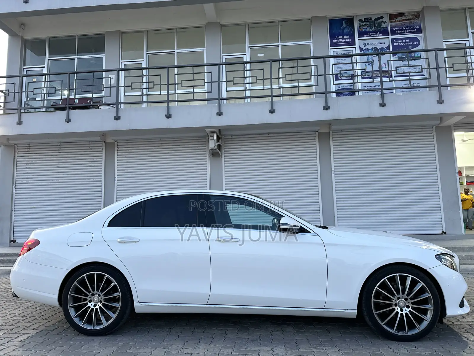 Mercedes-Benz E200 2016 White