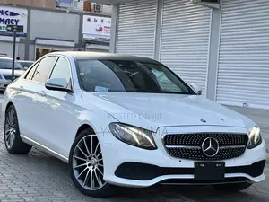 Mercedes-Benz E200 2016 White