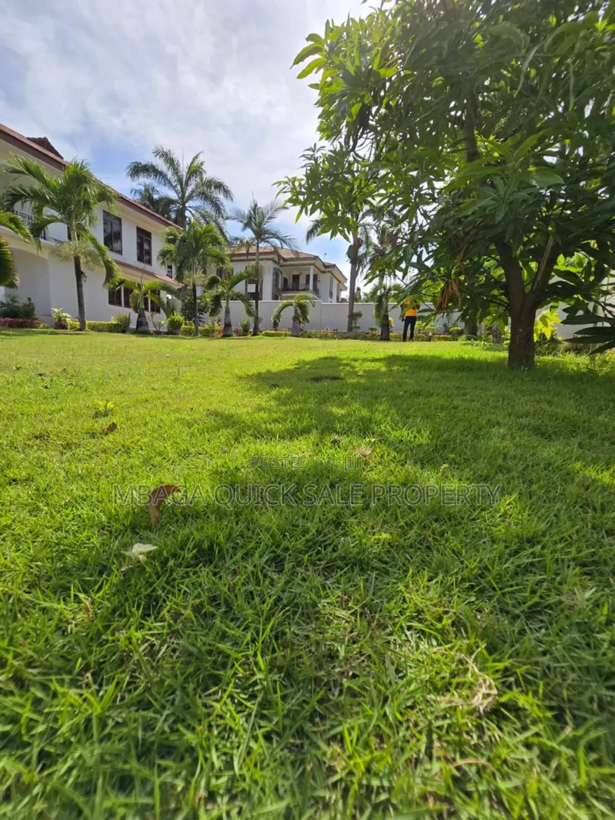 6bdrm House in Salasala, Mbezi for sale