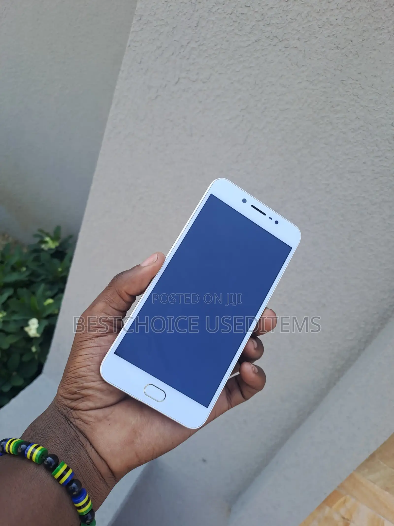 Vivo Y83 64 GB Gold