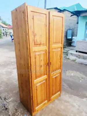 Kabati Mbao Ngumu Tupu Fully Art Ni Used Kama Mpya Tuwahi