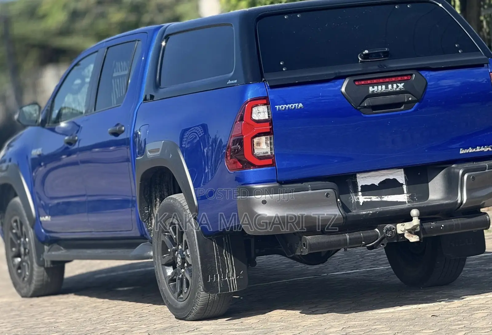 Toyota Hilux 2021 Blue