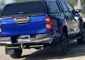 Toyota Hilux 2021 Blue