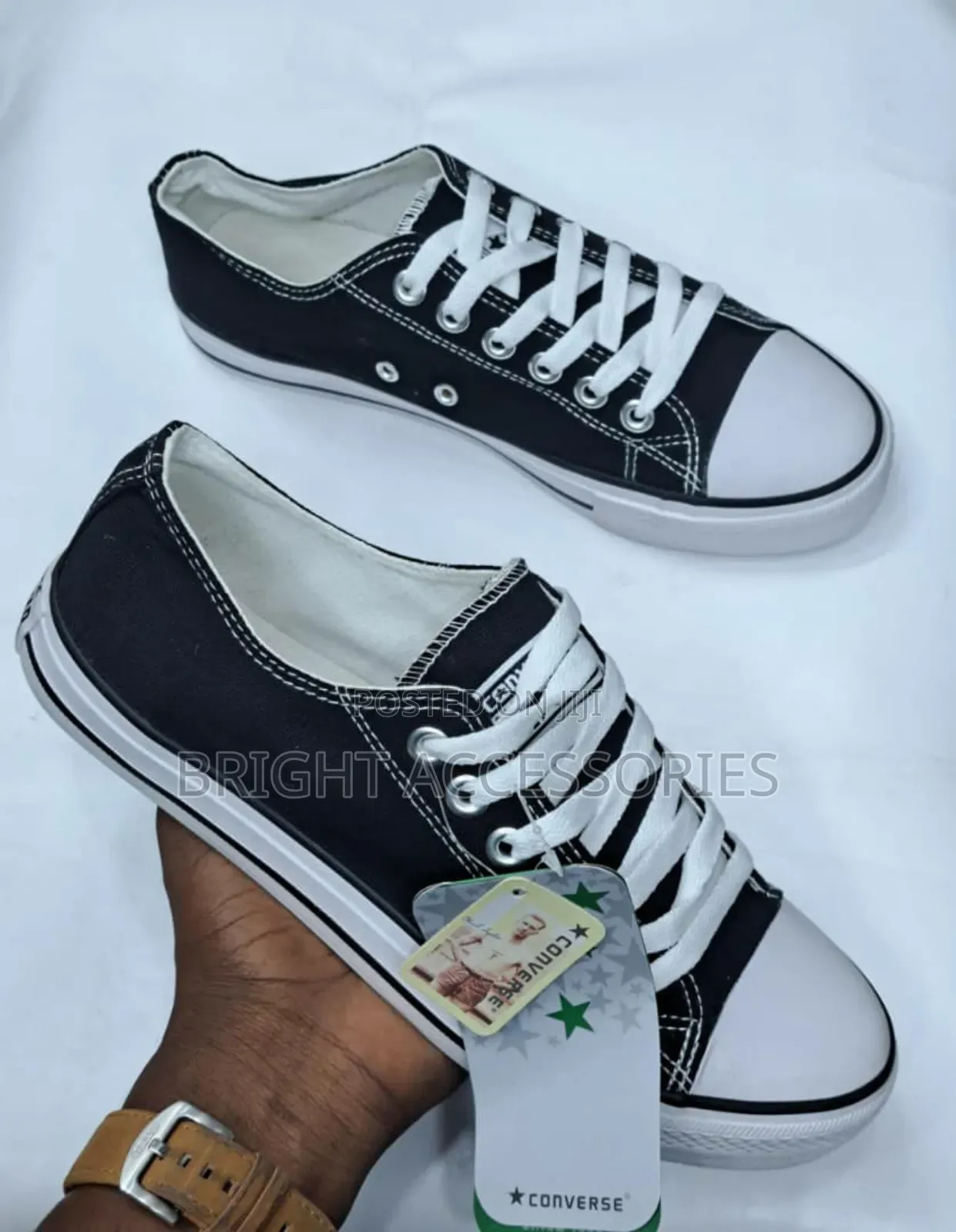 Sneakers/Converse