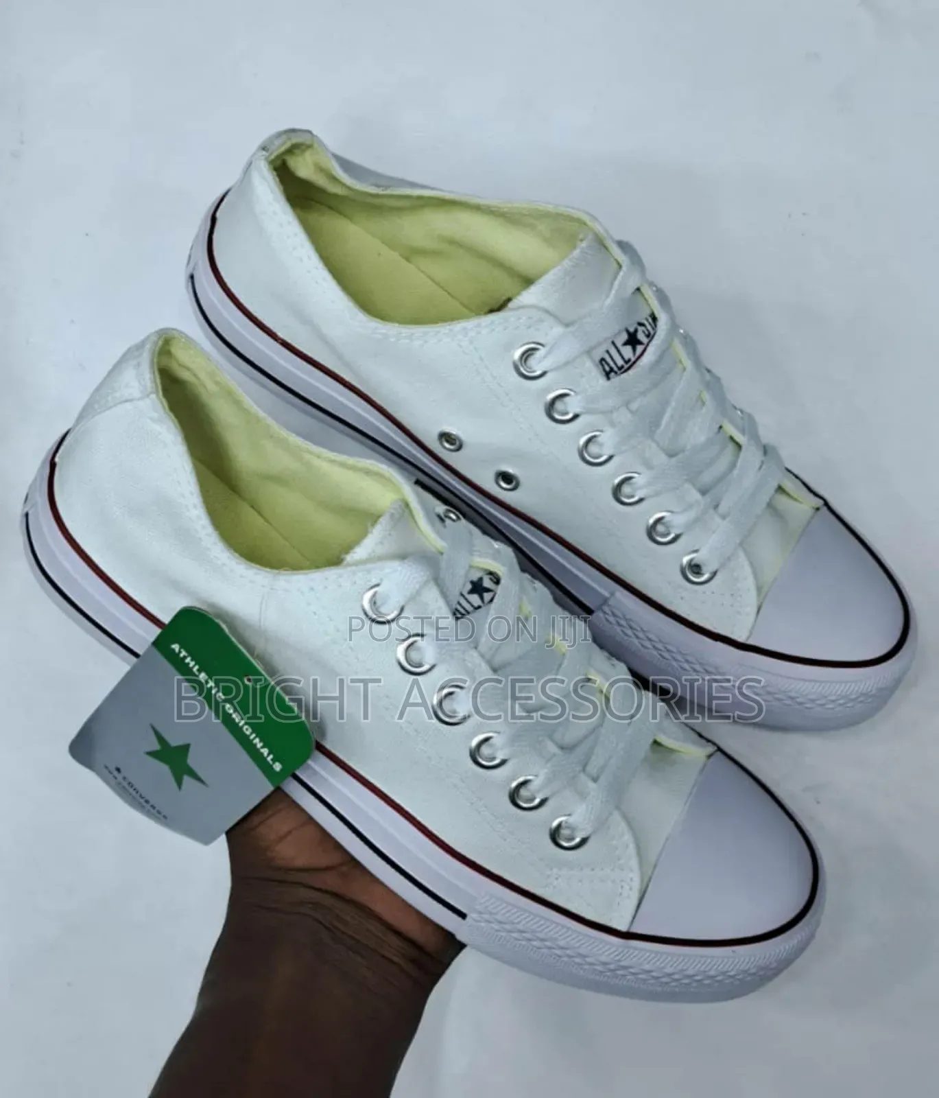 Sneakers/Converse