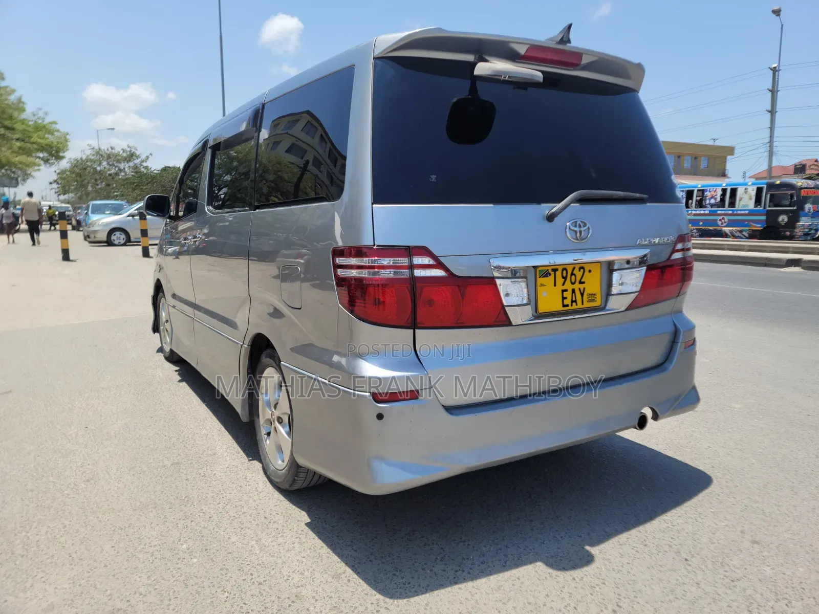 Toyota Alphard 2006 Silver