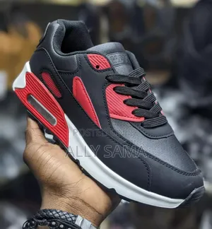 Boys Airnike Seakers