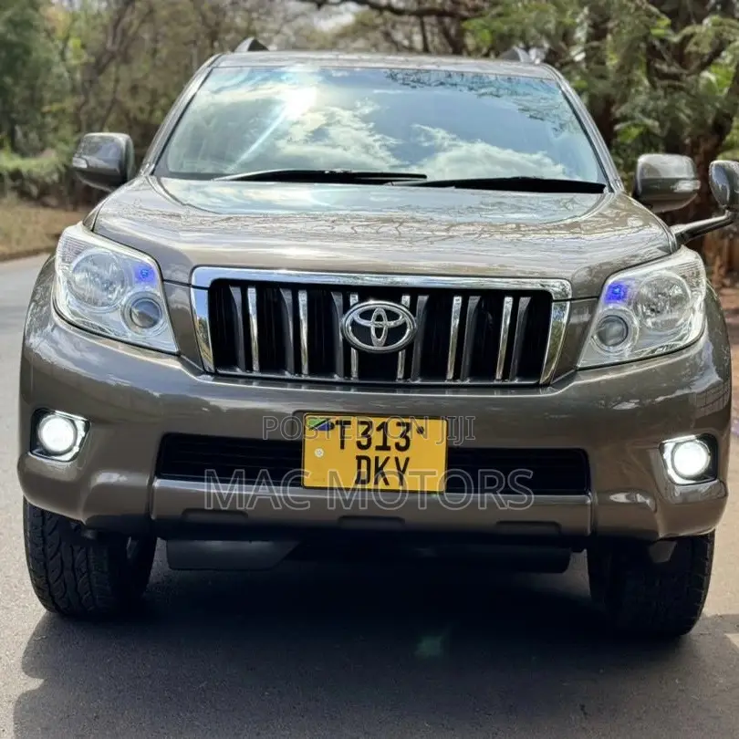 Toyota Land Cruiser Prado 3.0 TD 2012 Beige