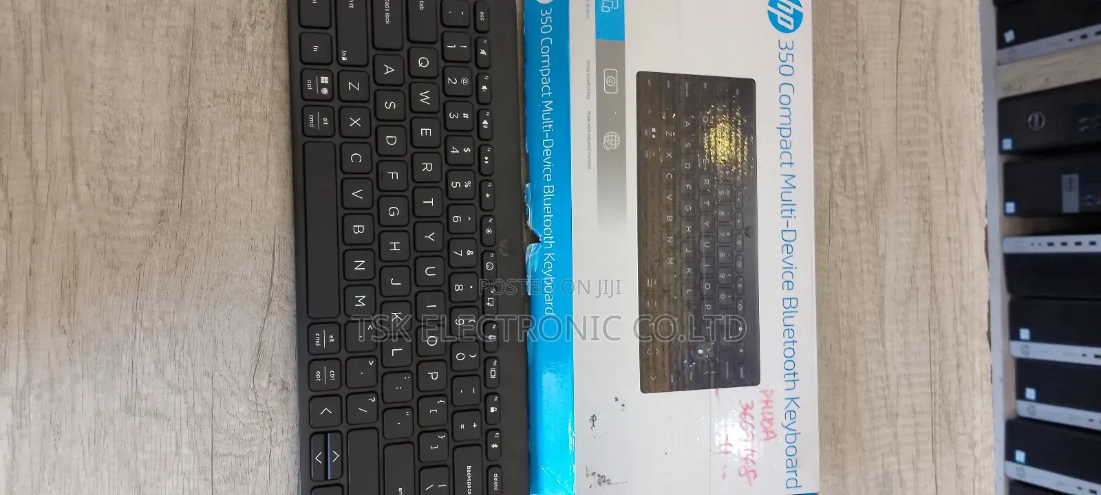 Multi -Device Bluetooth Keyboard Wireless