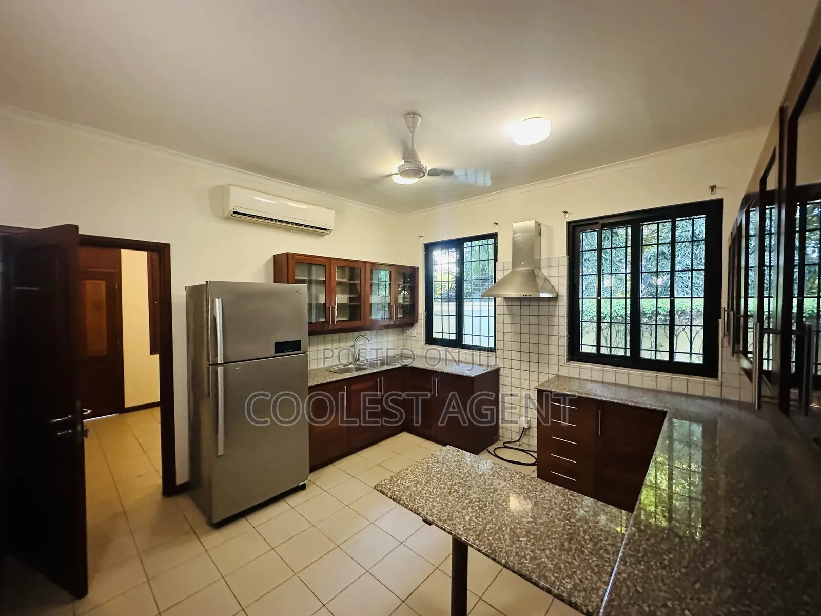 4bdrm House in Oysterbay, Kinondoni for rent