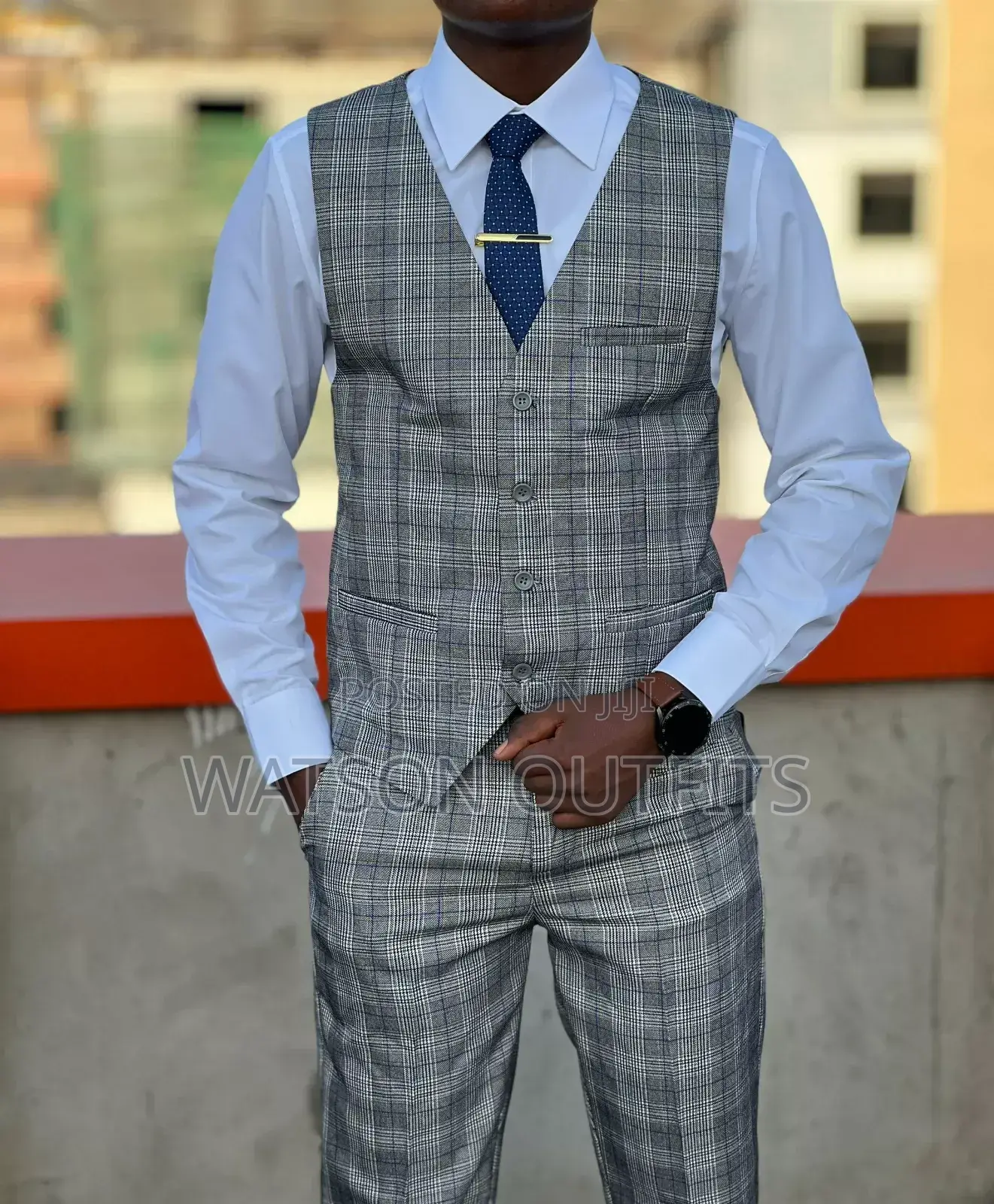 Half Suits/Suruali Na Kizibao