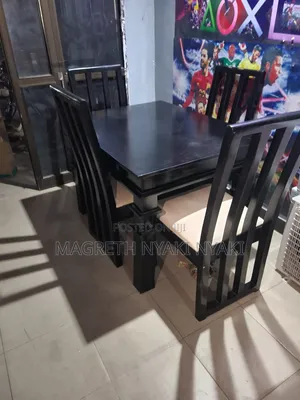 Photo - Dinning Table Viti 4 Bado Mpya