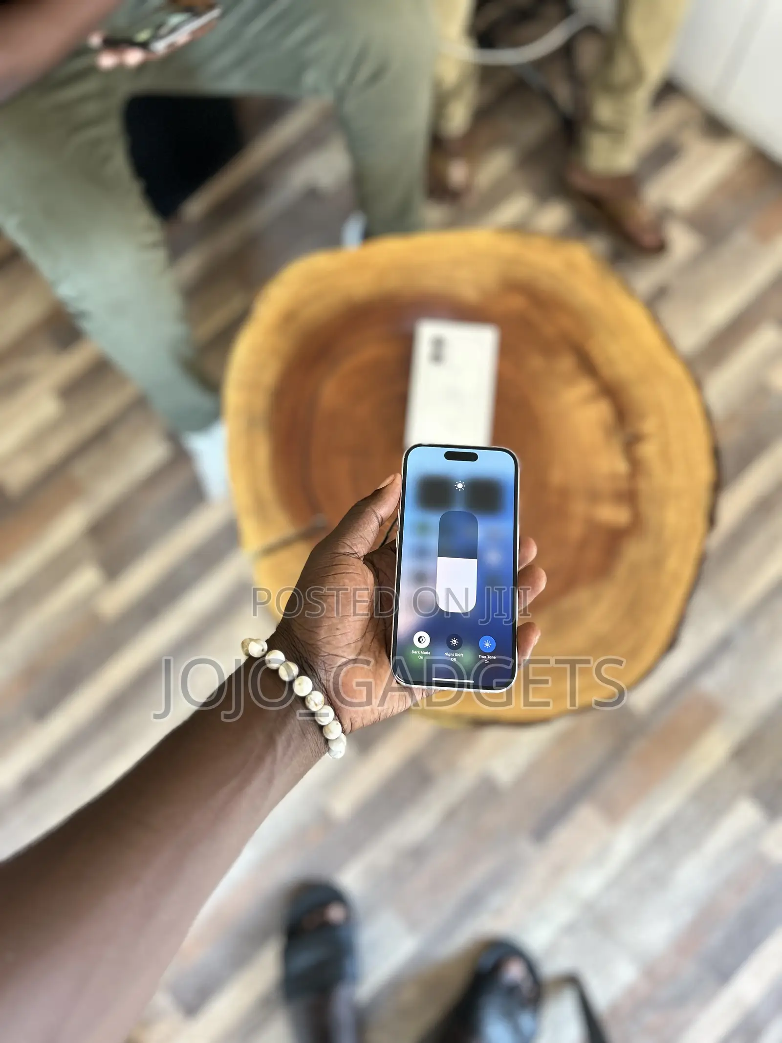 Apple iPhone 16 128 GB Yellow