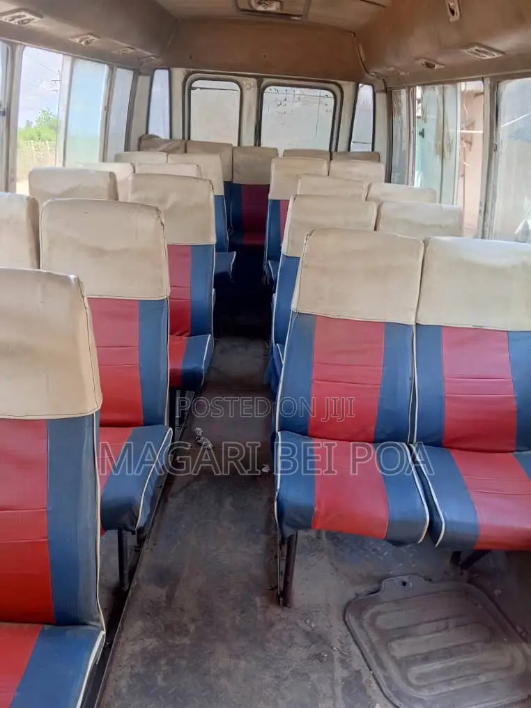 Toyota Coaster 2004 Red